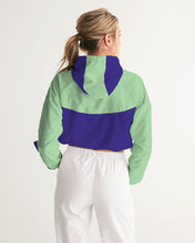 Load image into Gallery viewer, Lady YFE Lite Minty Green Cropped Windbreaker
